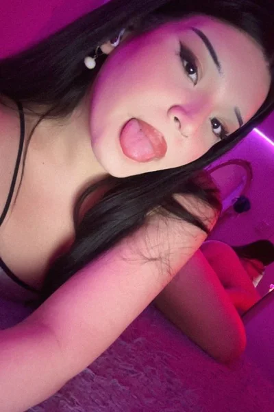 Angeles Vixyn (21 años) — Recoleta, Argentina - 23