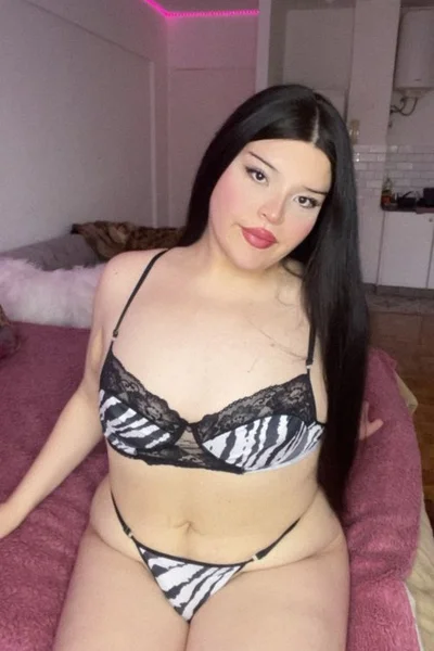 Angeles Vixyn (21 años) — Recoleta, Argentina - 154