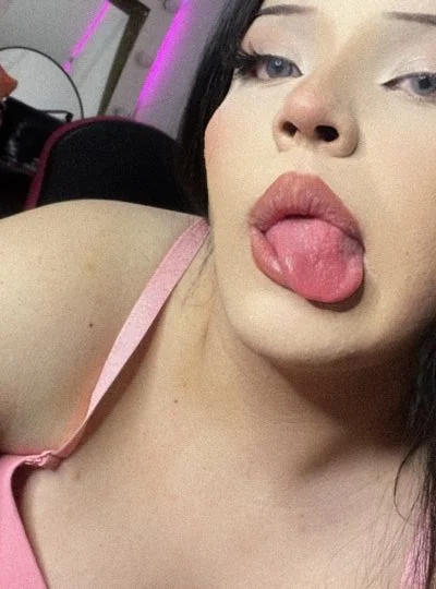Angeles Vixyn (21 años) — Recoleta, Argentina - 21