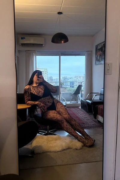 Angeles Vixyn (21 años) — Recoleta, Argentina - 7