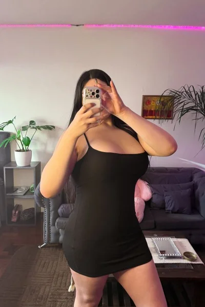 Angeles Vixyn (21 años) — Recoleta, Argentina - 42