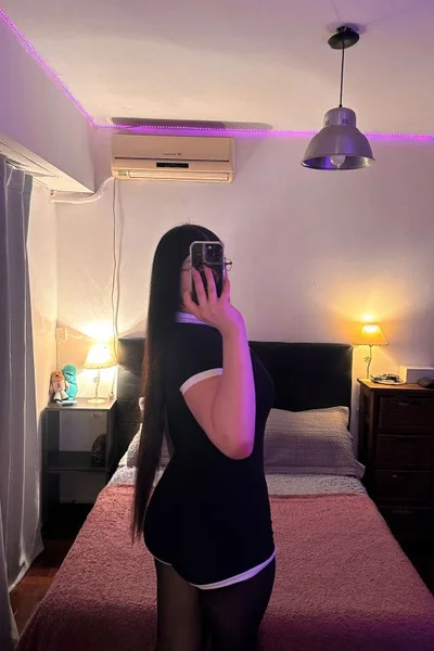 Angeles Vixyn (21 años) — Recoleta, Argentina - 3