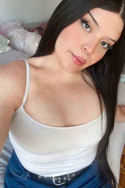 Angeles Vixyn (21 años) — Recoleta, Argentina - 133