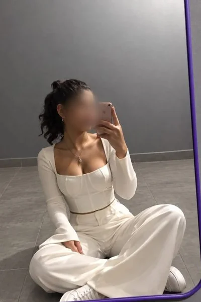 Sofia (22 años) — Tigre, Argentina - 9
