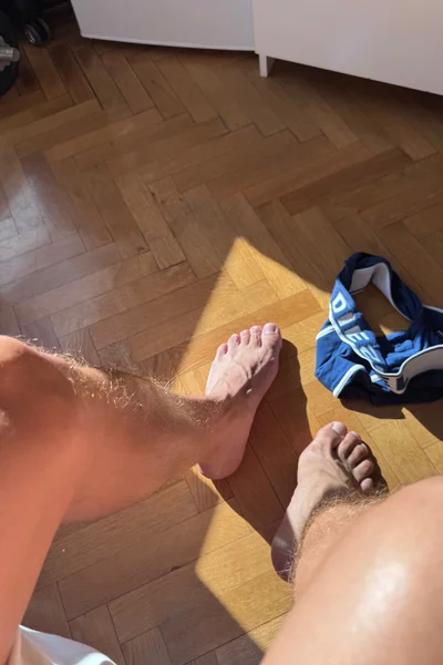 Adam (24 years) — Madrid, España - 3