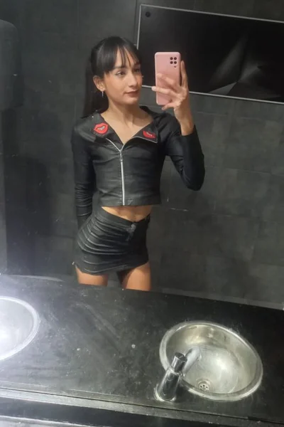 Lulu (22 años) — Recoleta, Argentina - 28