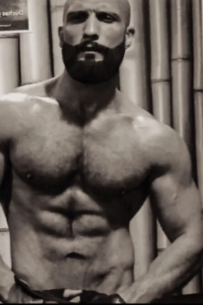Oscar (39 anos) — Madrid, España - 34