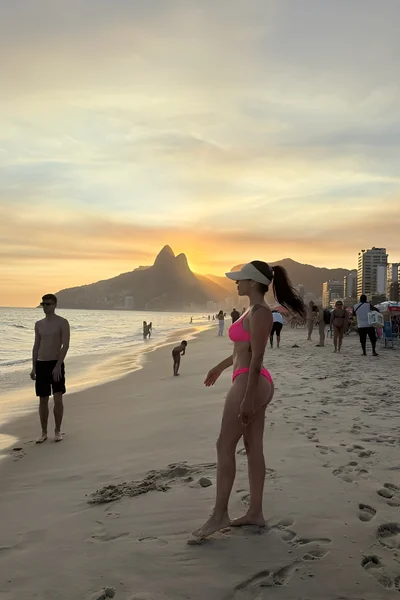 Luna (32 años) — Pinamar, Argentina - 152