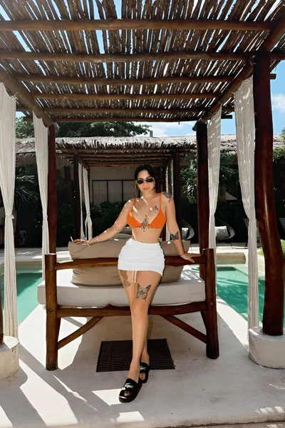 Luna (32 años) — Pinamar, Argentina - 2