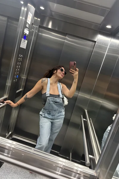 Luna (32 años) — Pinamar, Argentina - 57