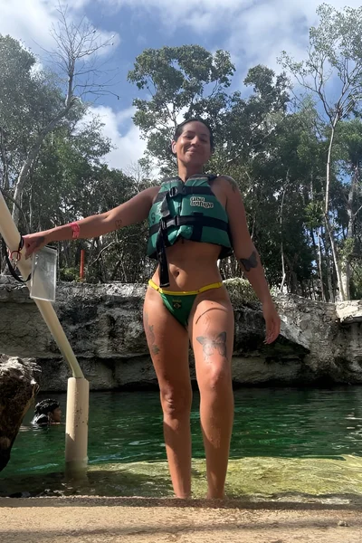 Luna (32 años) — Pinamar, Argentina - 136