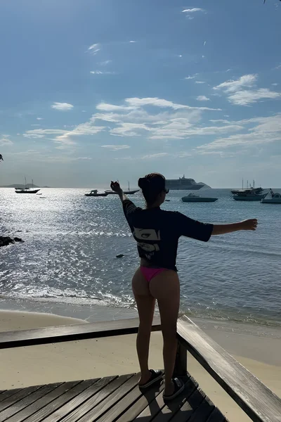 Luna (32 años) — Pinamar, Argentina - 196