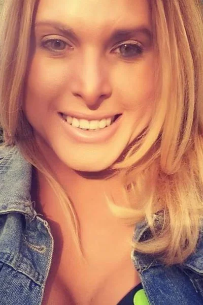 Paula Saez (36 anos) — Microcentro, Argentina - 150