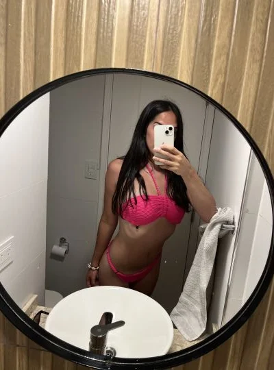 Eugenia (24 años) — Recoleta, Argentina - 9