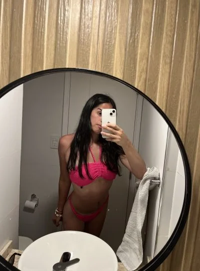 Eugenia (24 años) — Recoleta, Argentina - 10