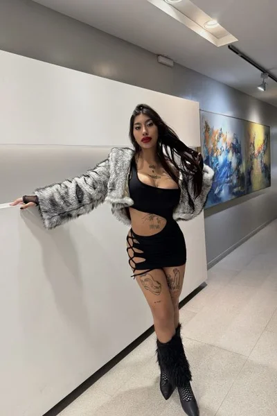 Mishelle Sa (23 años) — Palermo, Argentina - 5