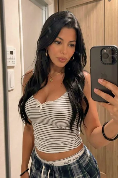 Agustina Gonzaga (38 years) — Palermo, Argentina - 132