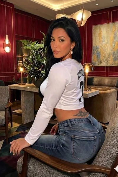 Agustina Gonzaga (38 years) — Palermo, Argentina - 137