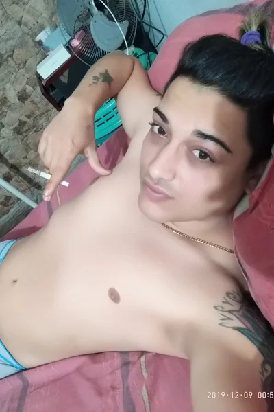 Yimi Diaz (23 años) — Montevideo / La Comercial