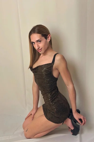 Deian (22 years) — Lomas de Zamora, Argentina - 6