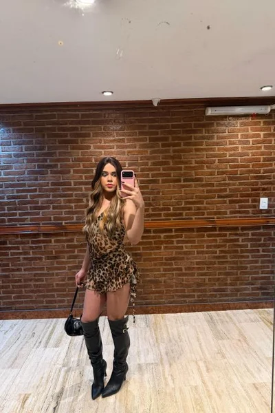 Alexa B (24 años) — Palermo, Argentina - 46