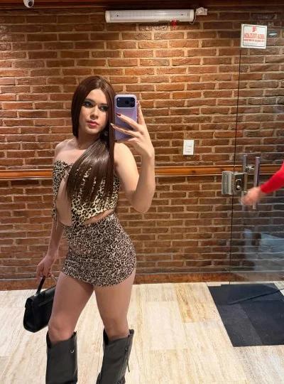 Alexa B (24 años) — Palermo, Argentina - 77