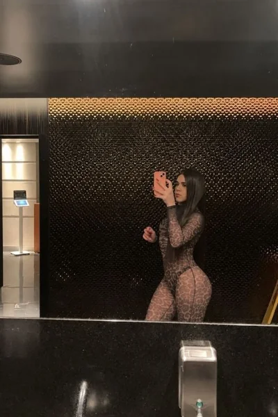 Alexa B (24 años) — Palermo, Argentina - 41