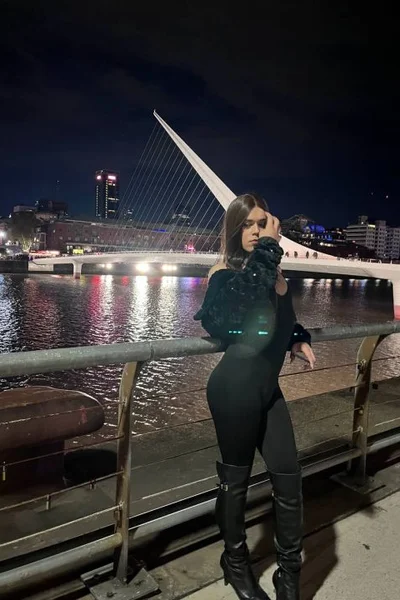 Alexa B (24 años) — Palermo, Argentina - 70