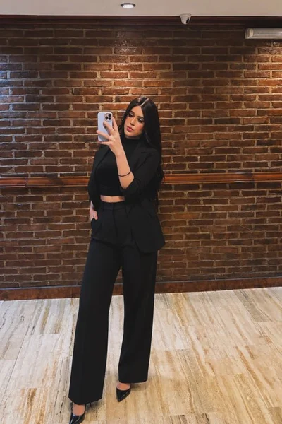 Alexa B (24 años) — Palermo, Argentina - 15