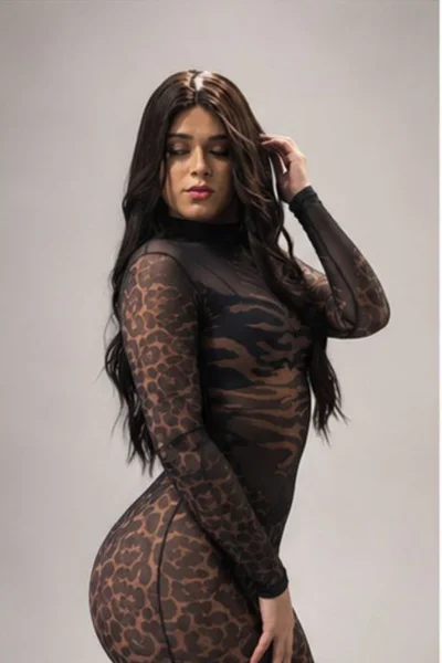 Alexa B (24 años) — Palermo, Argentina - 20