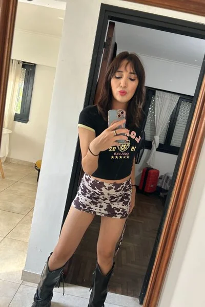 Macarena (30 años) — Microcentro, Argentina - 1