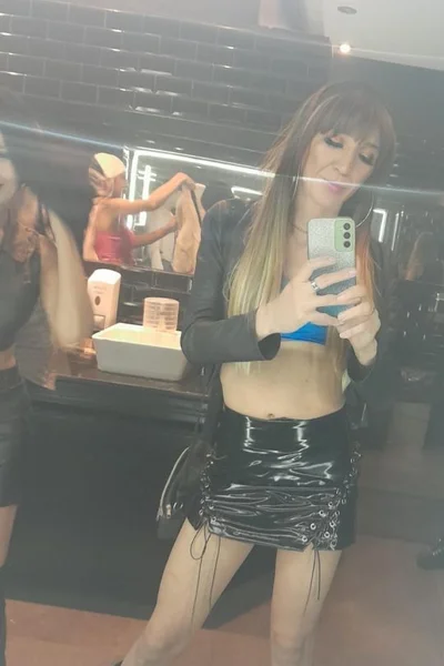 Macarena (30 años) — Microcentro, Argentina - 120