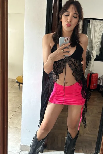 Macarena (30 años) — Microcentro, Argentina - 5