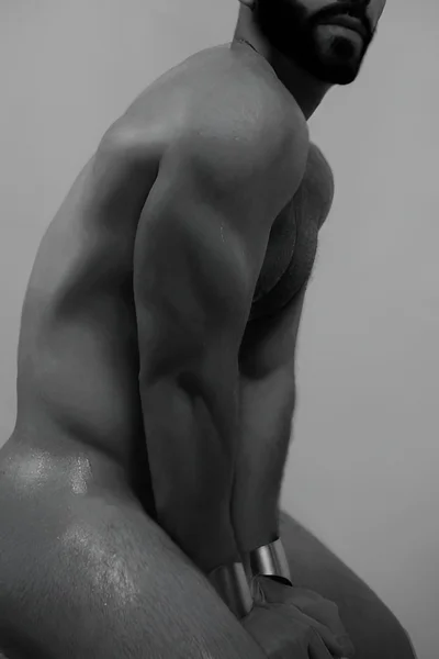 Ariel (35 years) — Madrid