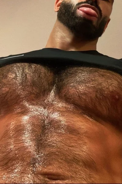 Ariel (35 years) — Madrid, España - 1
