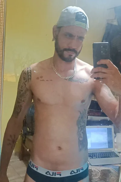 Julio (30 años) — Madrid, España - 2