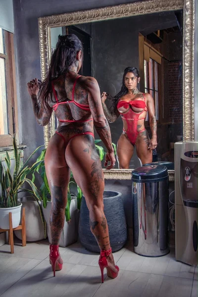 Mia (37 años) — Almagro, Argentina - 12