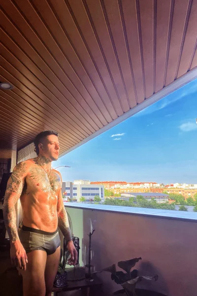 Teo (34 anos) — Madrid, España - 12