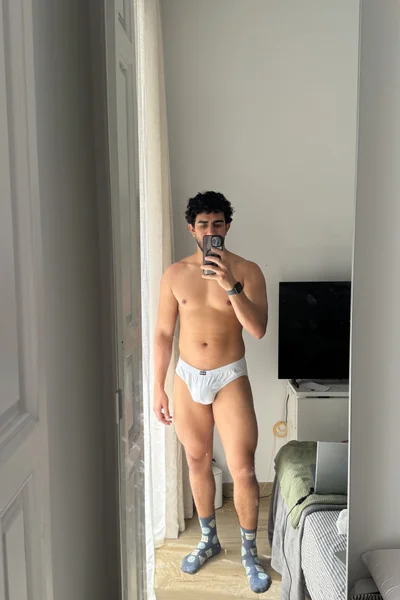 César (29 anos) — Madrid, España - 4