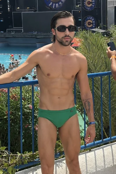 Apollo (24 años) — São Paulo, Brasil - 9