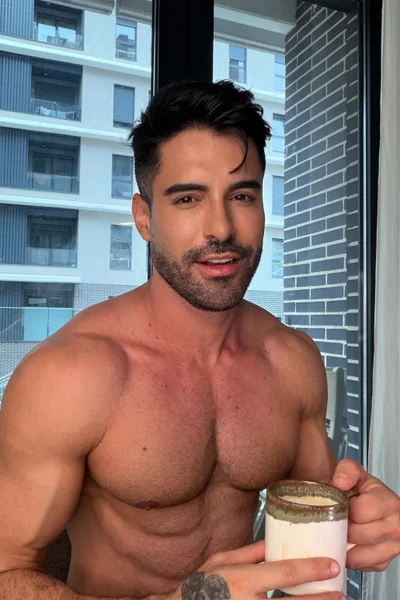 Lorenzo (29 anos) — Madrid, España - 28