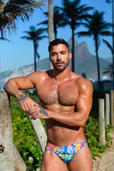 Lorenzo (29 anos) — Madrid, España - 50