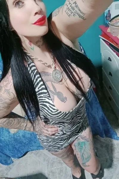 Zoe (29 años) — Lanús, Argentina - 200