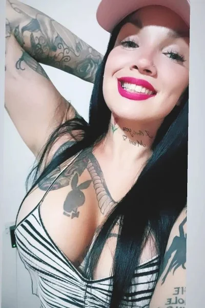 Zoe (29 años) — Lanús, Argentina - 220