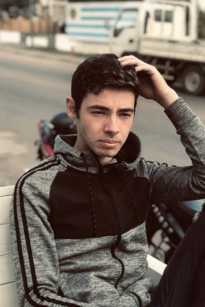 Nicoo (21 años) — Maldonado / Punta del Este