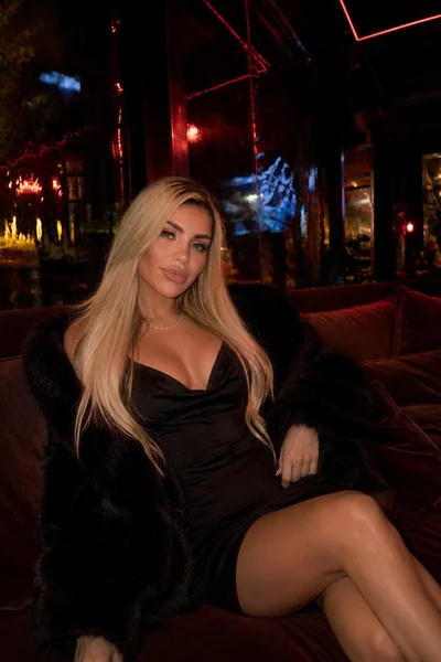 Julietaaa (26 años) — Palermo, Argentina - 4