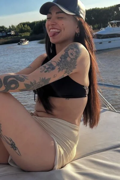 Roo (27 años) — Palermo, Argentina - 9