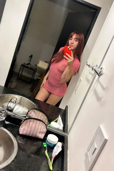 Candela (22 años) — Berazategui, Argentina - 13