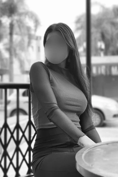 Catalina (33 years) — Puerto Madero, Argentina - 17