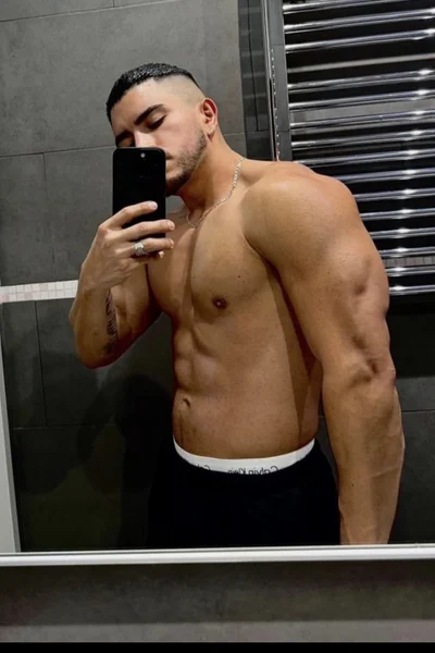 Andrés (27 años) — Madrid, España - 6